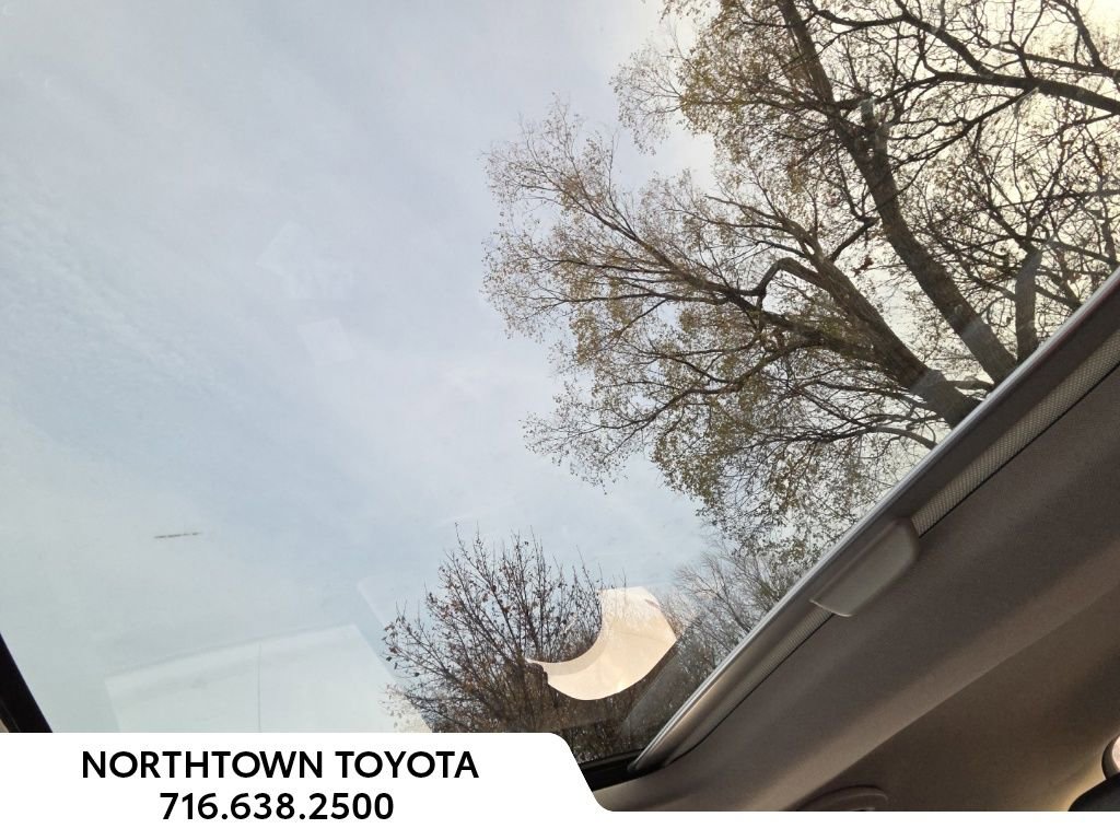 Used 2020 Volkswagen Golf 4-Door image 17