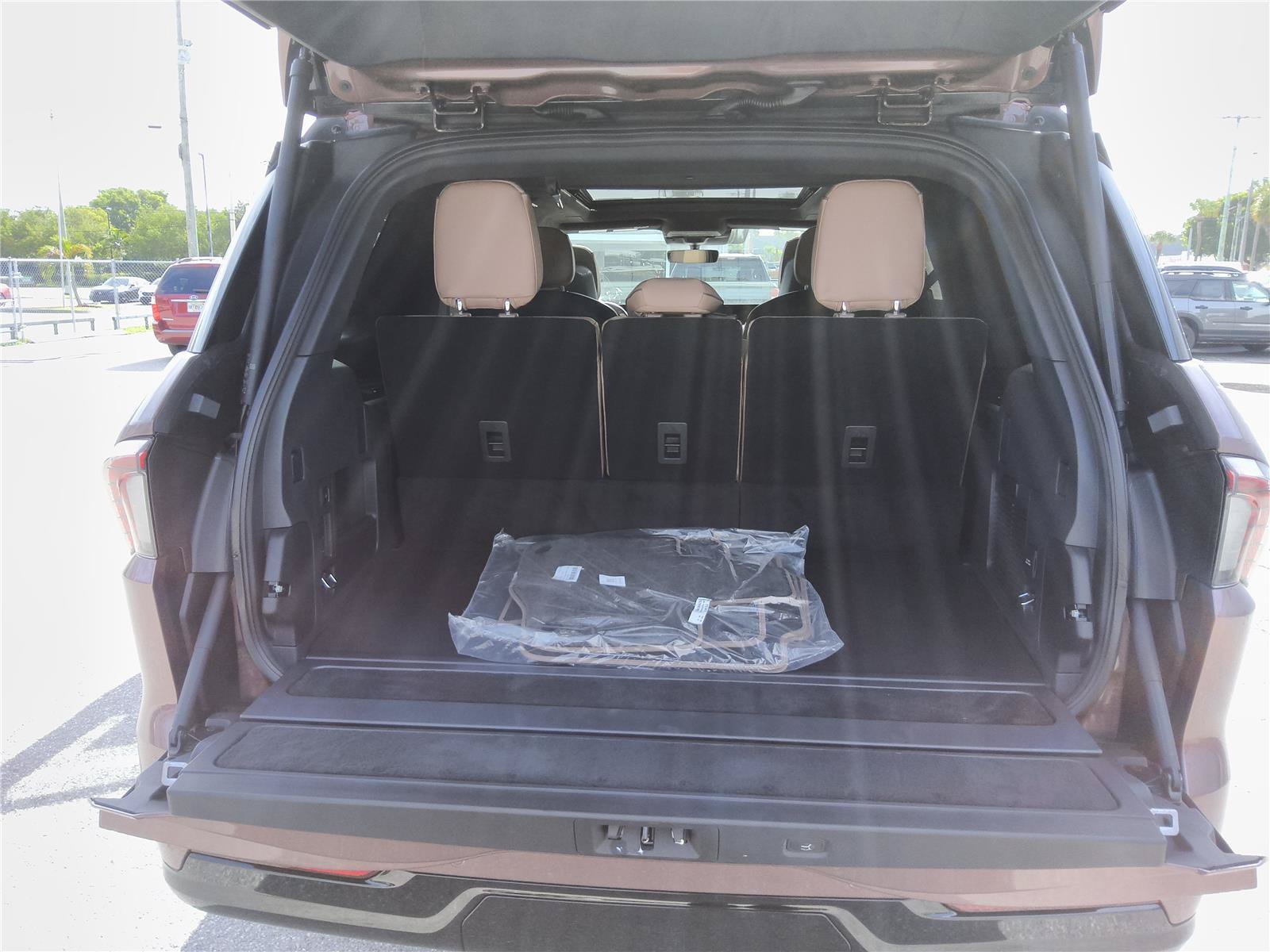 New 2027 Lincoln Navigator Black Label AWD/4WD image 20