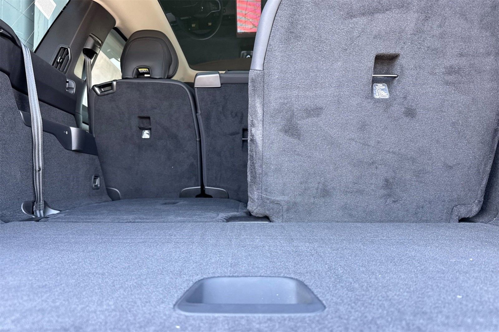 New 2025 Volvo EX90 Ultra image 15