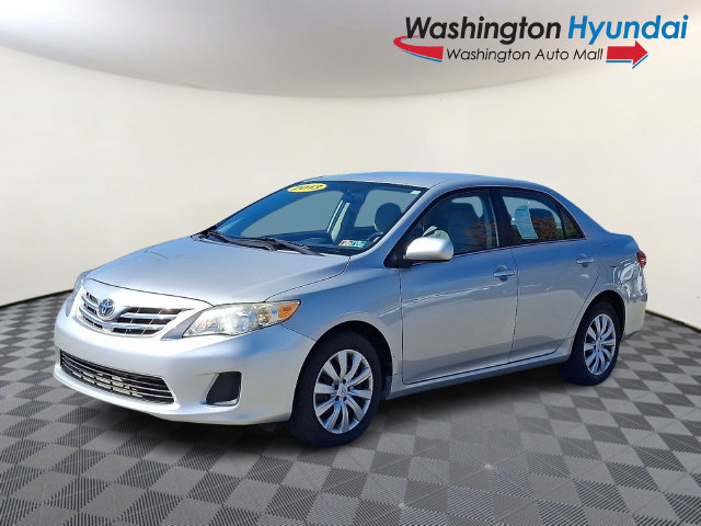 Used 2013 Toyota Corolla LE FWD image 3