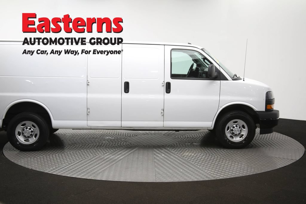 Used 2019 Chevrolet Express 2500 Extended RWD image 42