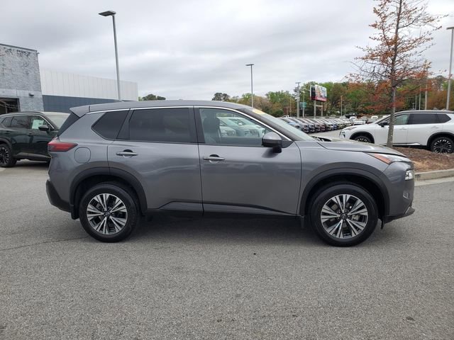 Certified 2023 Nissan Rogue SV image 3