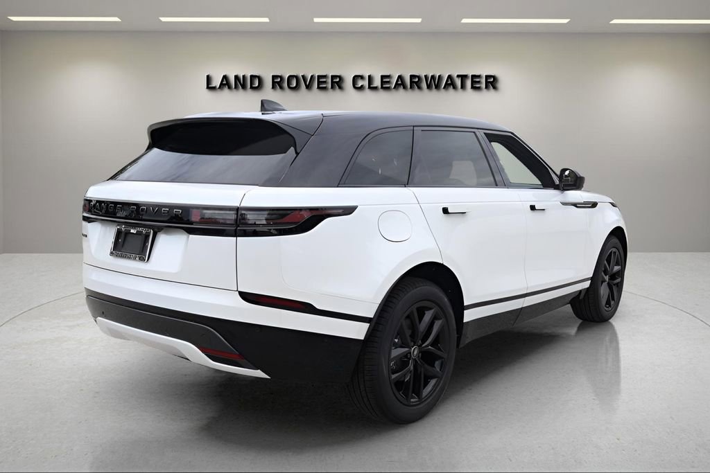 Used 2026 Land Rover Range Rover Velar Dynamic SE AWD/4WD image 5