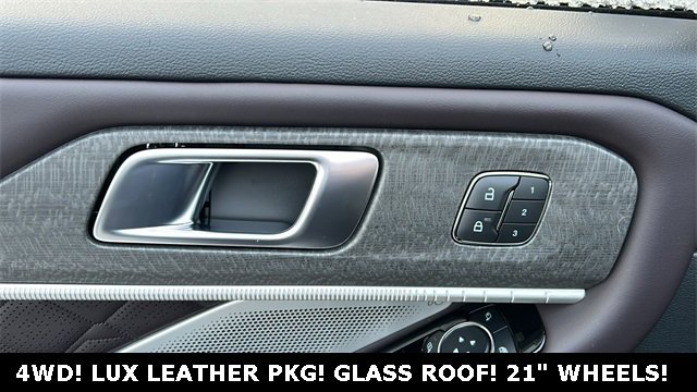 New 2026 Ford Explorer Platinum w/ LUX Leather Package image 8