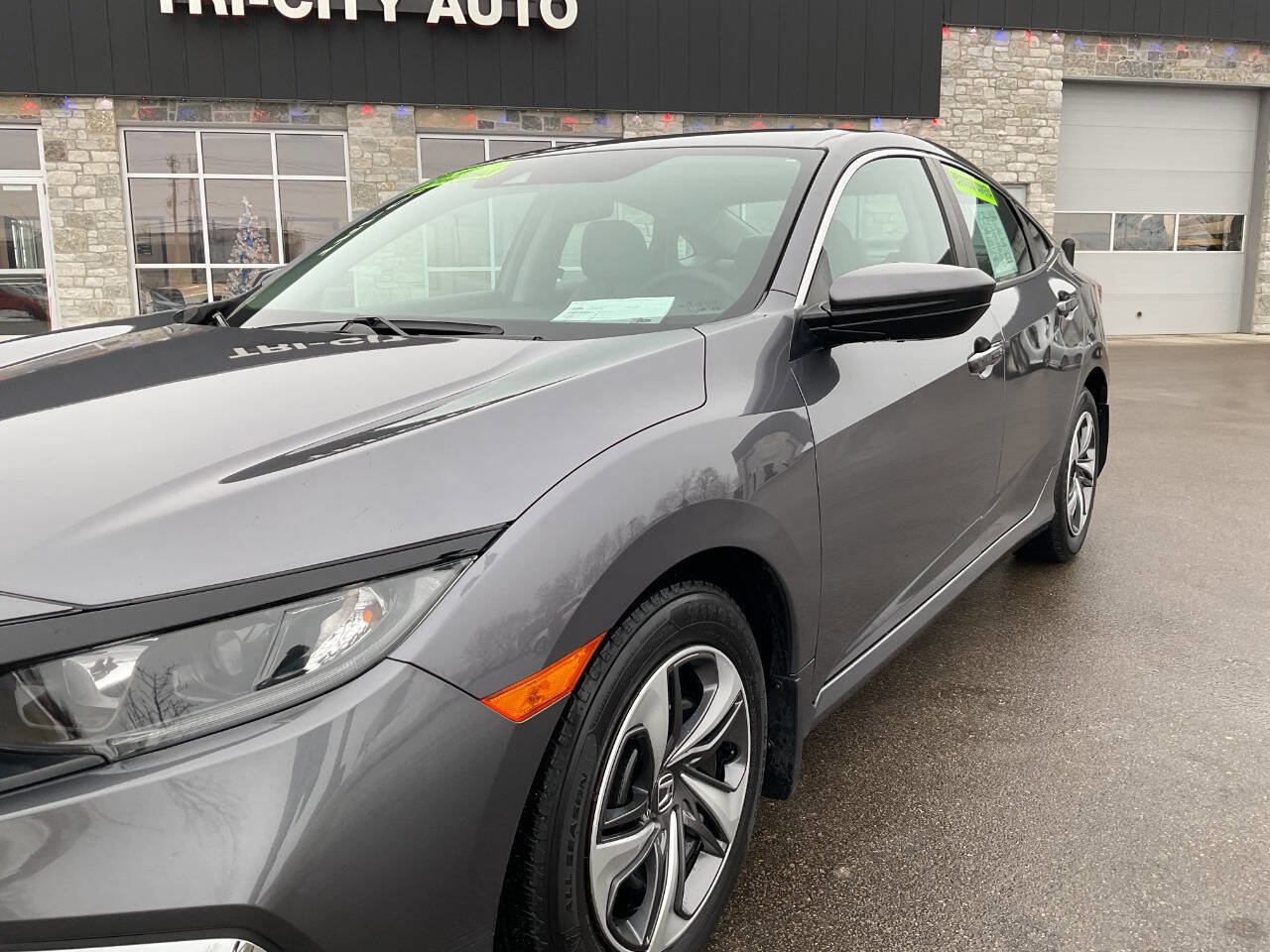 Used 2019 Honda Civic LX image 2