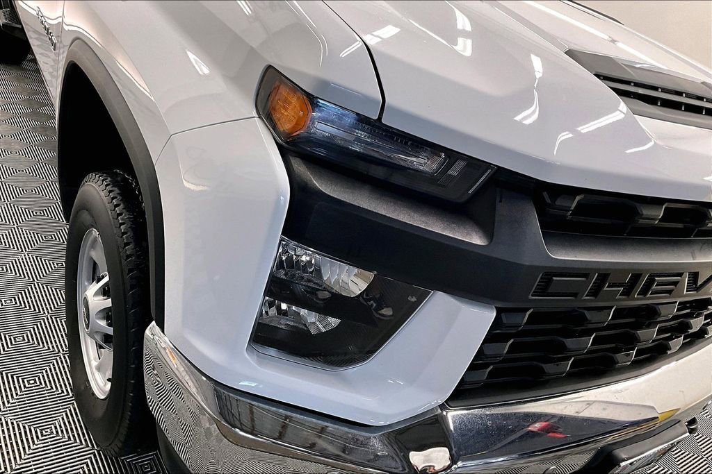 Used 2023 Chevrolet Silverado 2500 W/T w/ WT Convenience Package image 25