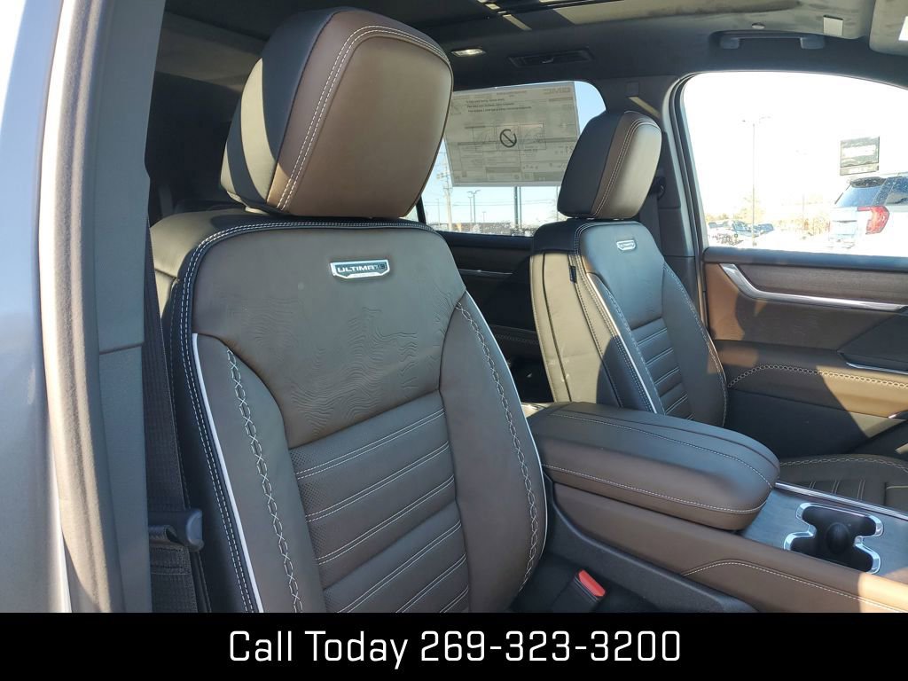 New 2026 GMC Acadia Denali Ultimate w/ LPO, Floor Liner Package image 22