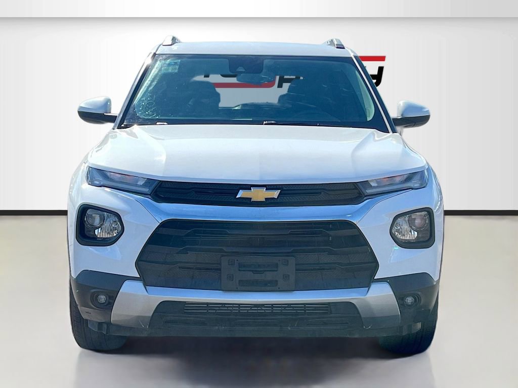 Used 2023 Chevrolet TrailBlazer LT w/ Convenience Package image 2