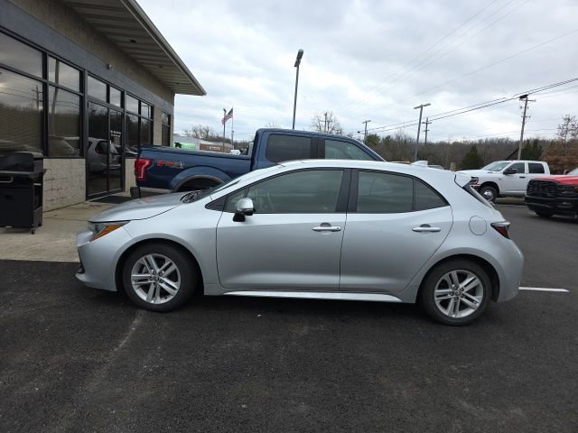 Used 2019 Toyota Corolla SE image 2