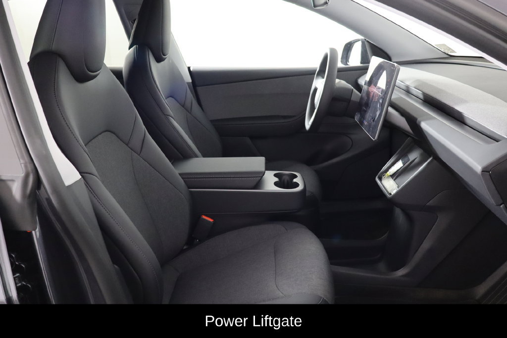 Used 2026 Tesla Model Y 2WD image 11