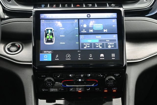 Used 2022 Jeep Grand Cherokee Limited 4xe w/ Luxury Tech Group II AWD/4WD image 23