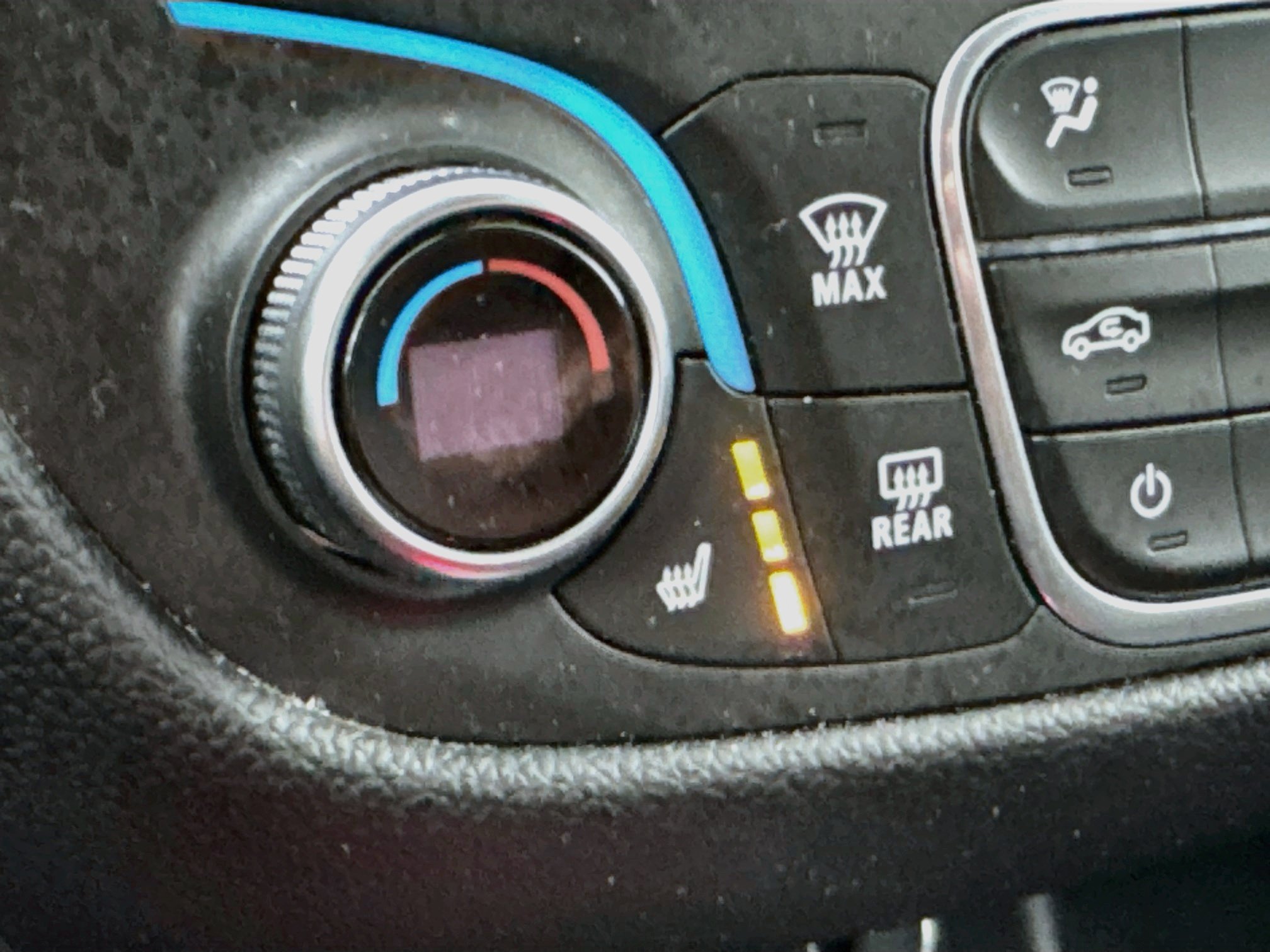 Used 2020 Chevrolet Equinox LT FWD image 31