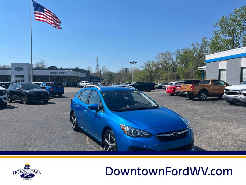 Used 2023 Subaru Impreza Premium image 1