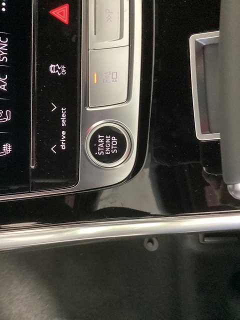 New 2025 Audi Q7 3.0T Prestige image 28