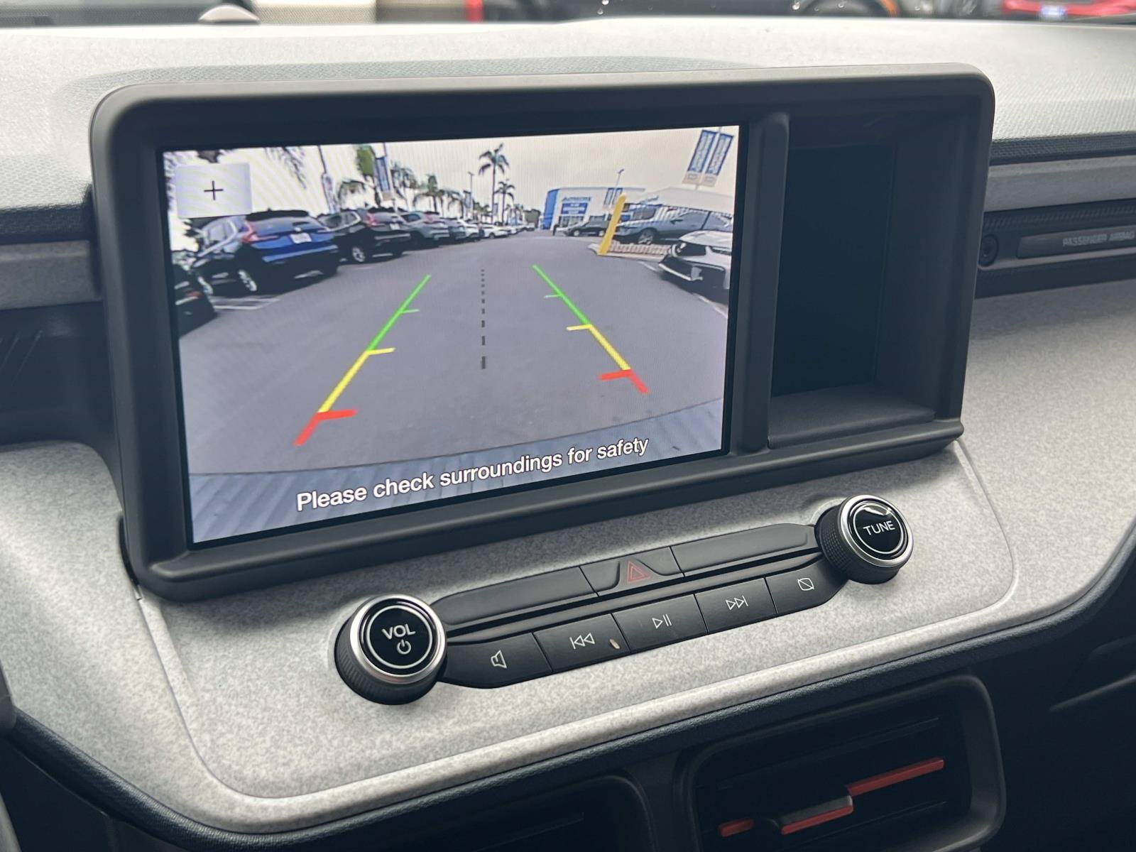 Used 2023 Ford Maverick XLT FWD image 14