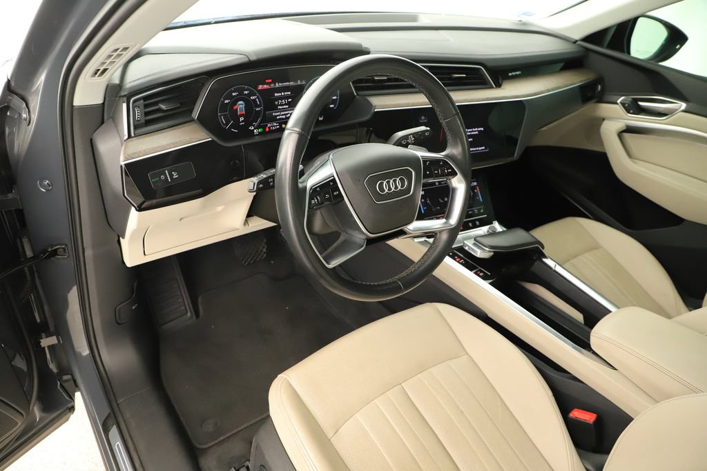 Certified 2024 Audi Q8 e-tron Premium Plus AWD/4WD image 15