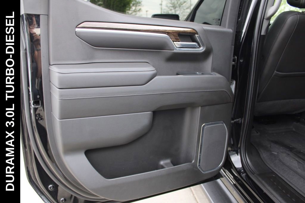 Used 2022 GMC Sierra 1500 Elevation w/ Elevation Premium Package AWD/4WD image 25