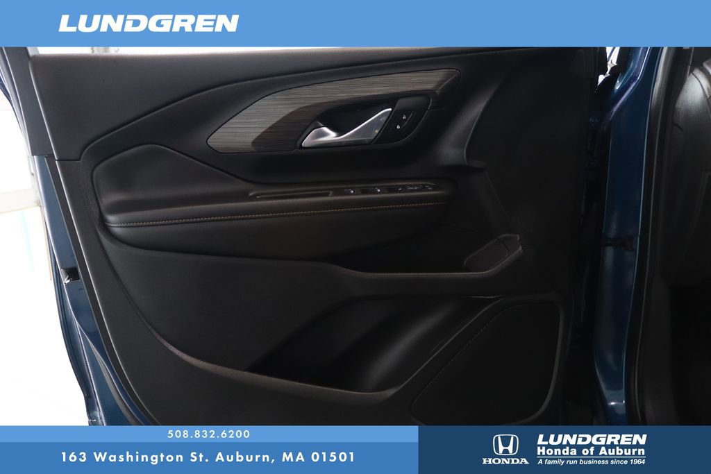 Used 2020 GMC Terrain SLT image 6