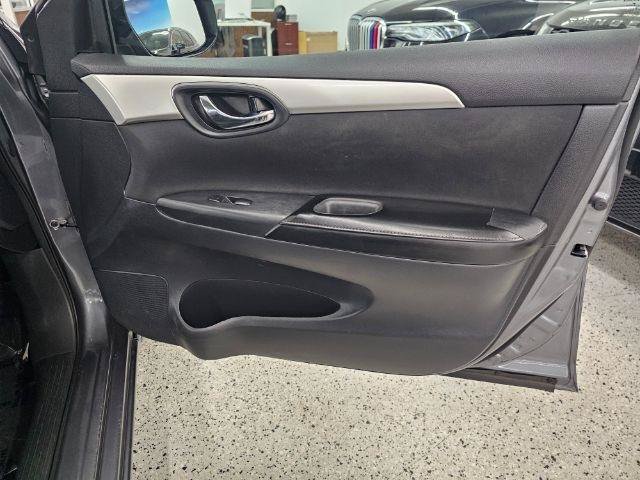 Used 2019 Nissan Sentra S FWD image 32