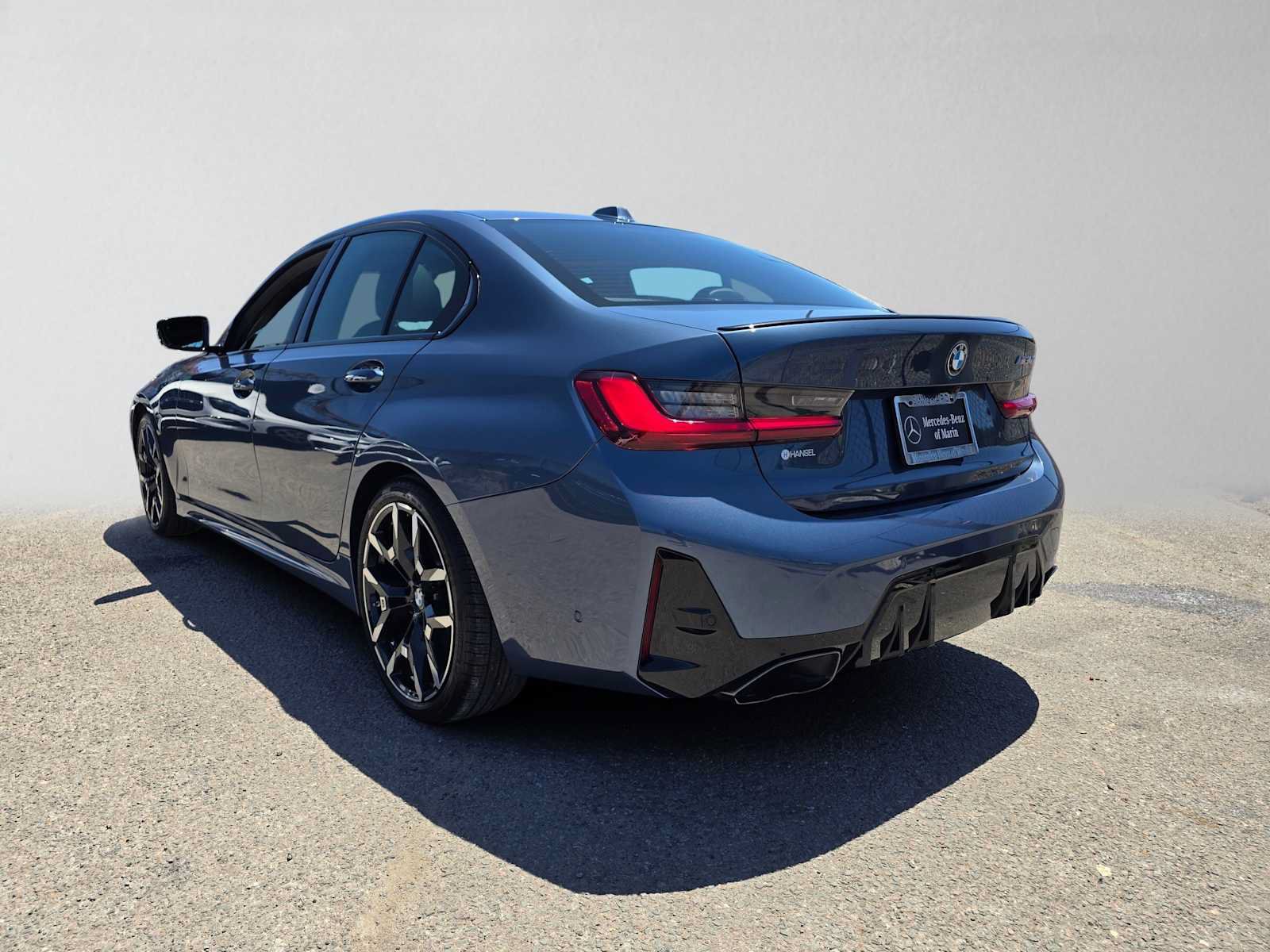 Used 2025 BMW M340i w/ Parking Assistance Package RWD image 5