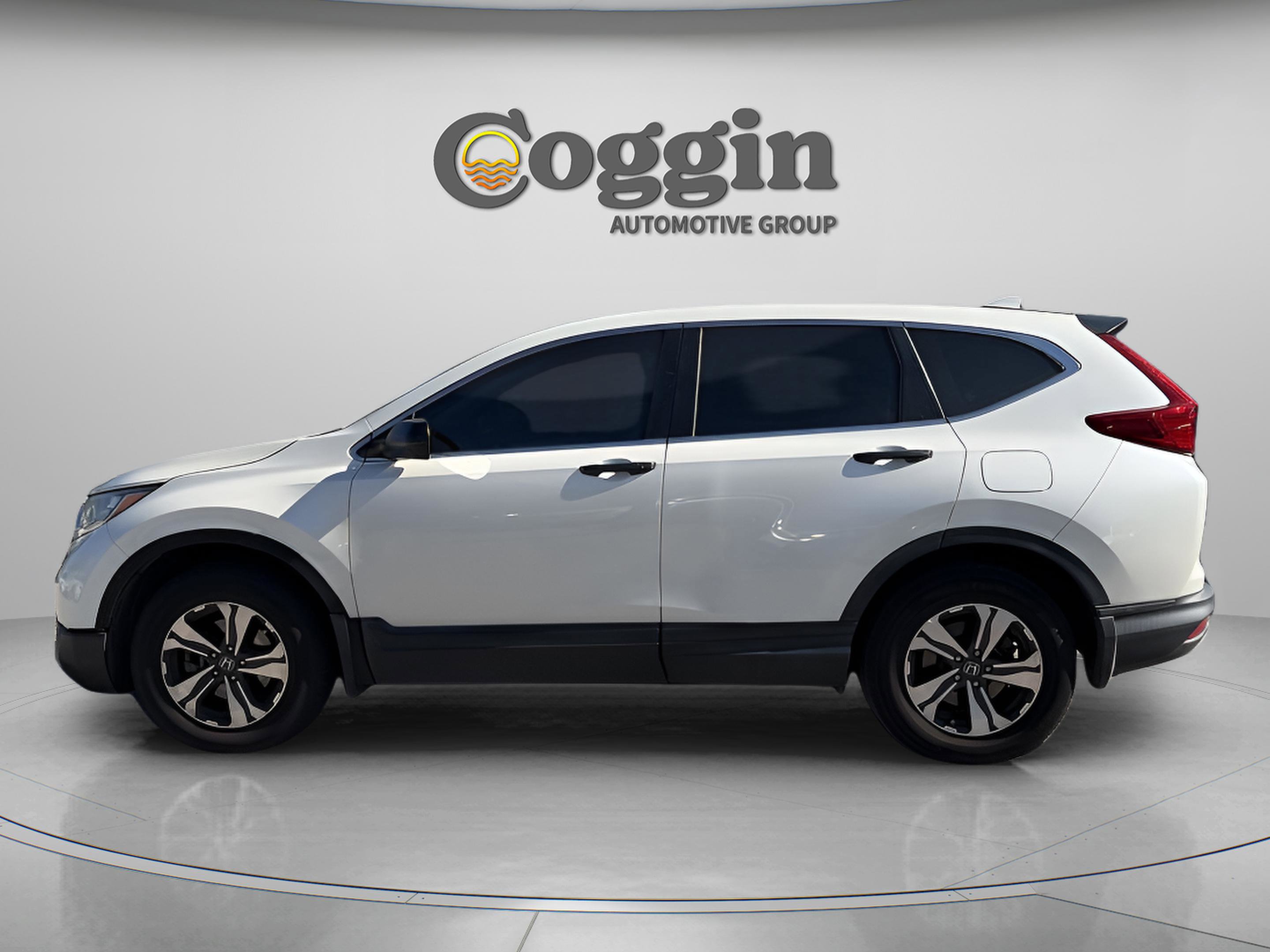 Used 2018 Honda CR-V LX image 3