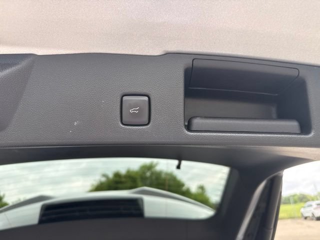 Used 2023 Ford Escape ST-Line w/ Tech Pack #1 AWD/4WD image 8