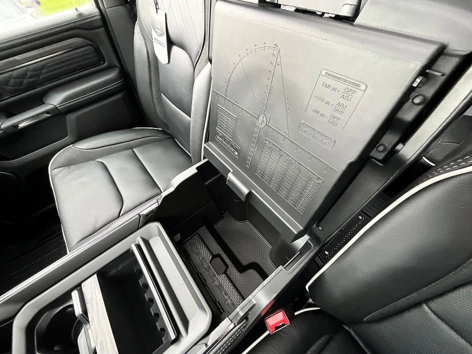 New 2026 RAM 1500 Limited AWD/4WD image 31