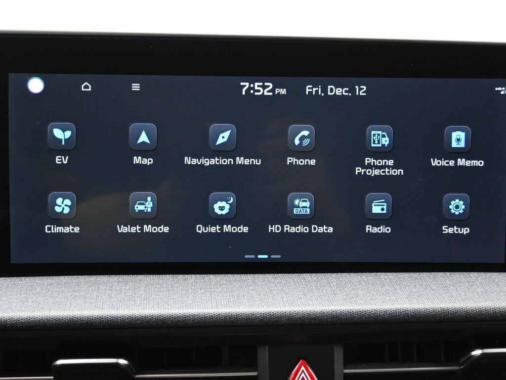 Used 2022 Kia EV6 Wind image 23