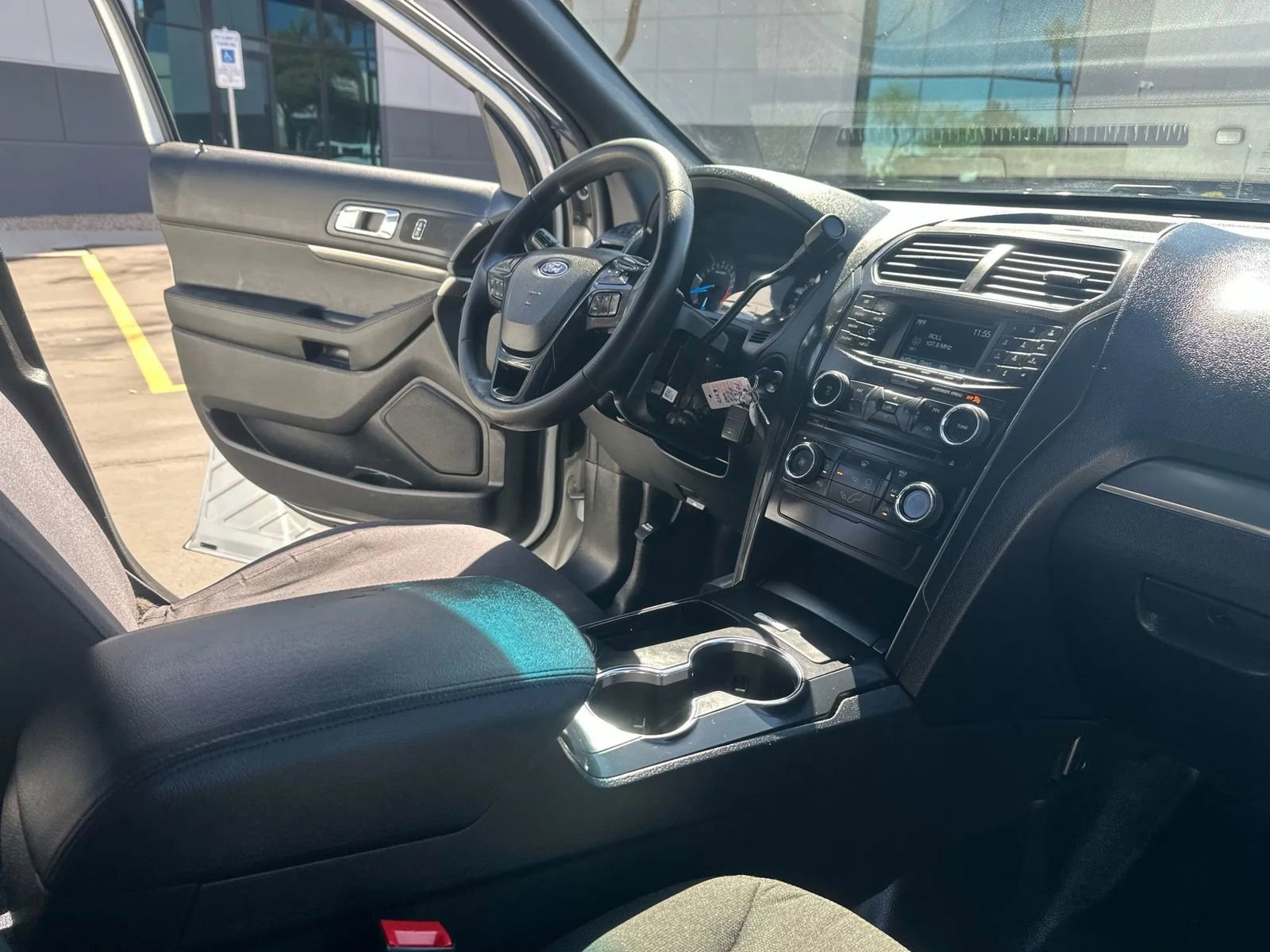 Used 2016 Ford Explorer 4WD Police Interceptor image 19