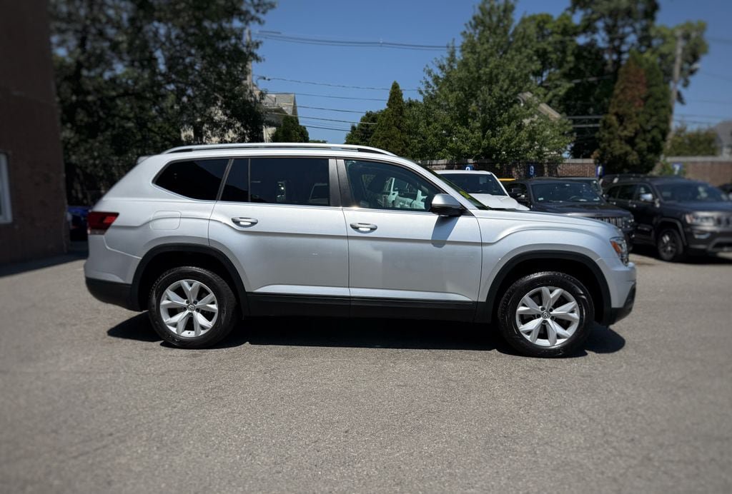 Used 2018 Volkswagen Atlas SE AWD/4WD image 4