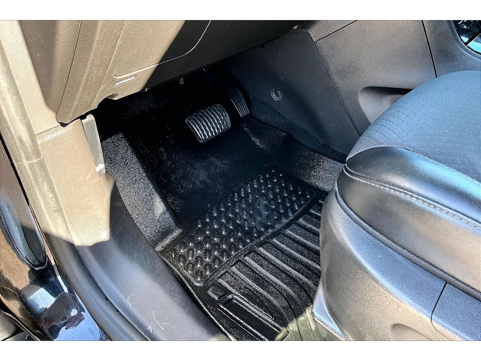 Used 2019 Buick Encore Preferred FWD image 30