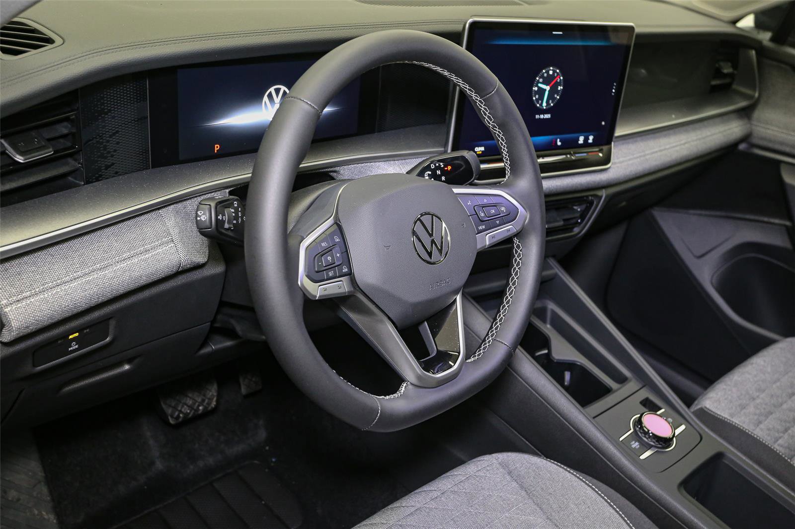 New 2026 Volkswagen Tiguan S AWD/4WD image 16