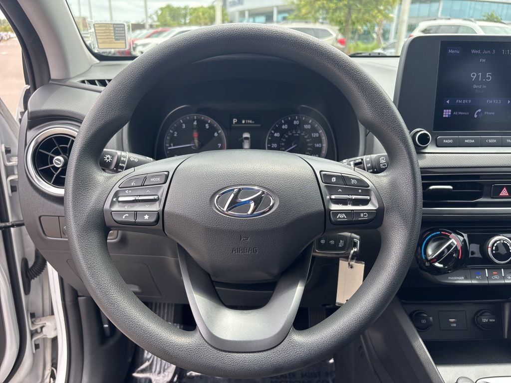 Used 2022 Hyundai Kona SE FWD image 24