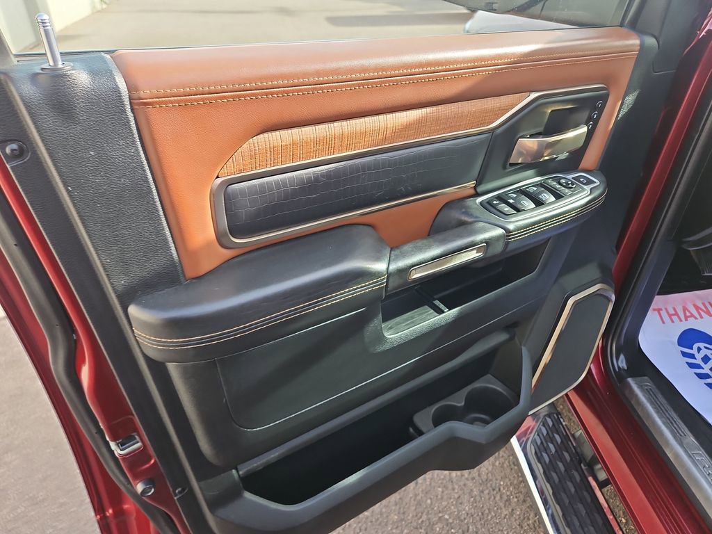 Used 2021 RAM 3500 Limited AWD/4WD image 11