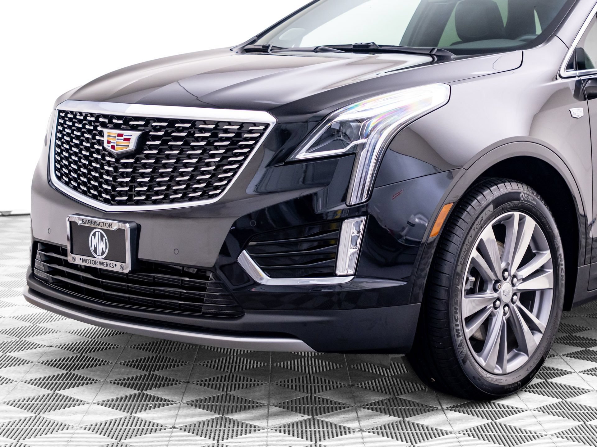 Used 2023 Cadillac XT5 Premium Luxury w/ LPO, Floor Liner Package AWD/4WD image 36