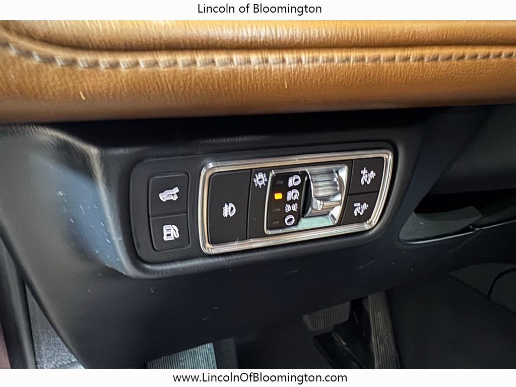 Certified 2023 Lincoln Aviator Grand Touring w/ Equipment Group 301A AWD/4WD image 34