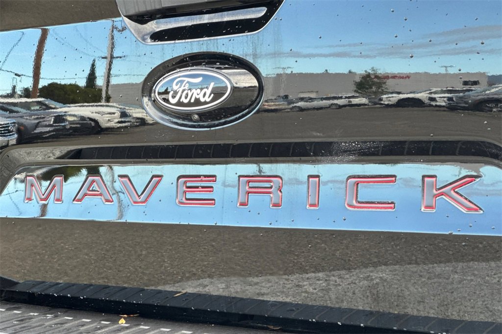 Used 2025 Ford Maverick Lobo image 25