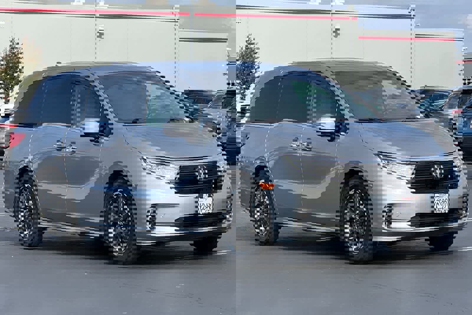 Used 2022 Honda Odyssey Elite image 5