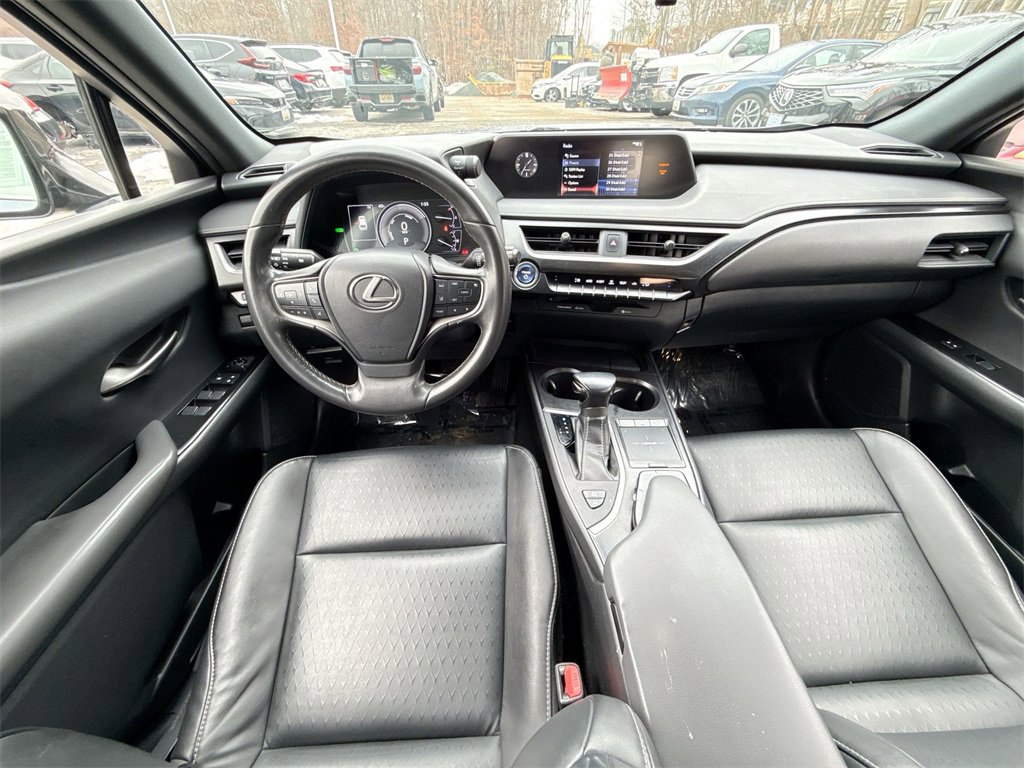 Used 2020 Lexus UX 250h w/ Accessory Package 2 image 21