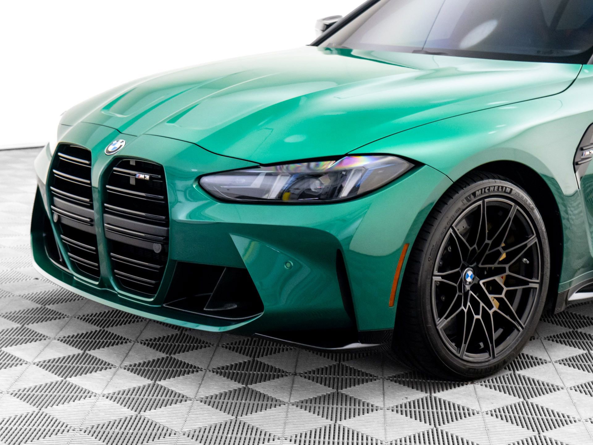 Used 2025 BMW M3 w/ Carbon Package image 41