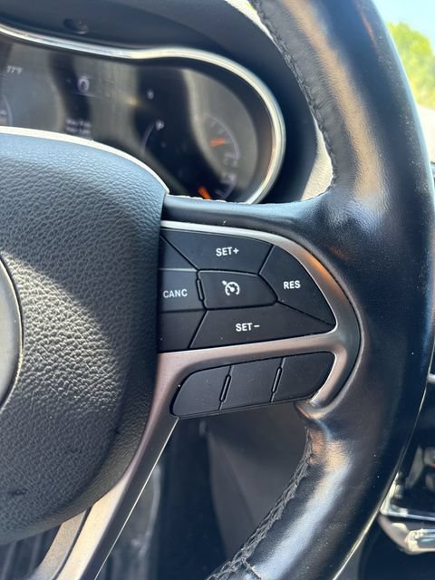Used 2021 Jeep Grand Cherokee Laredo X AWD/4WD image 23