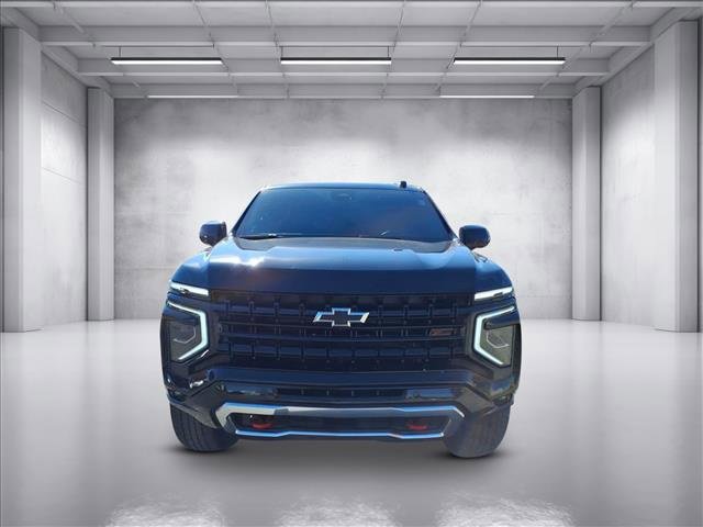 Used 2025 Chevrolet Tahoe Z71 w/ Comfort Package image 8