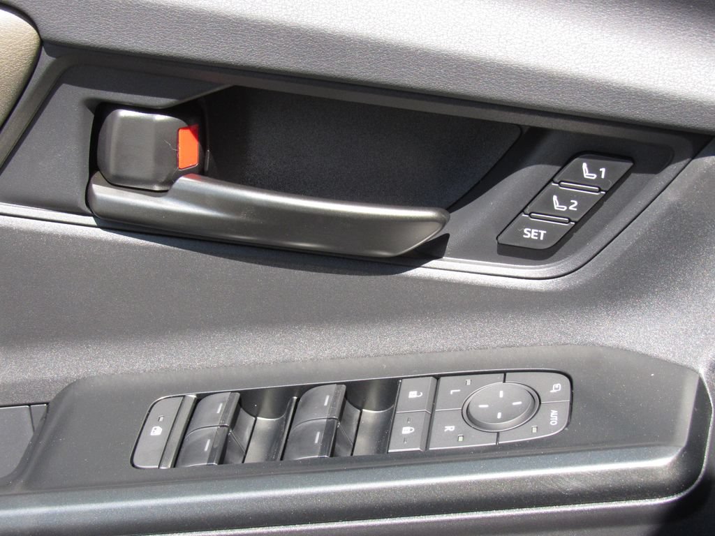New 2026 Toyota bZ Woodland AWD/4WD image 40