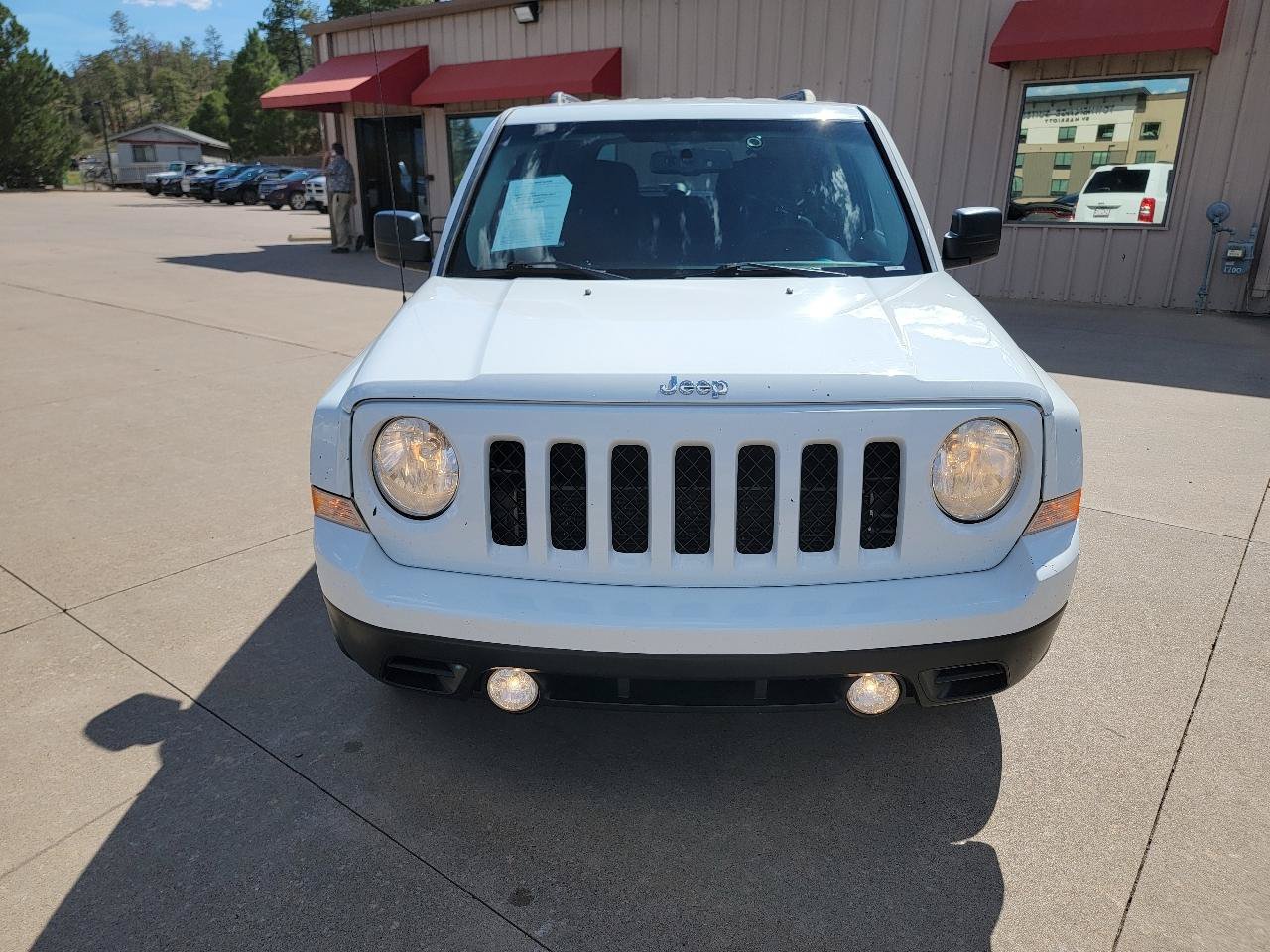 Used 2016 Jeep Patriot Sport w/ Power Value Group AWD/4WD image 10