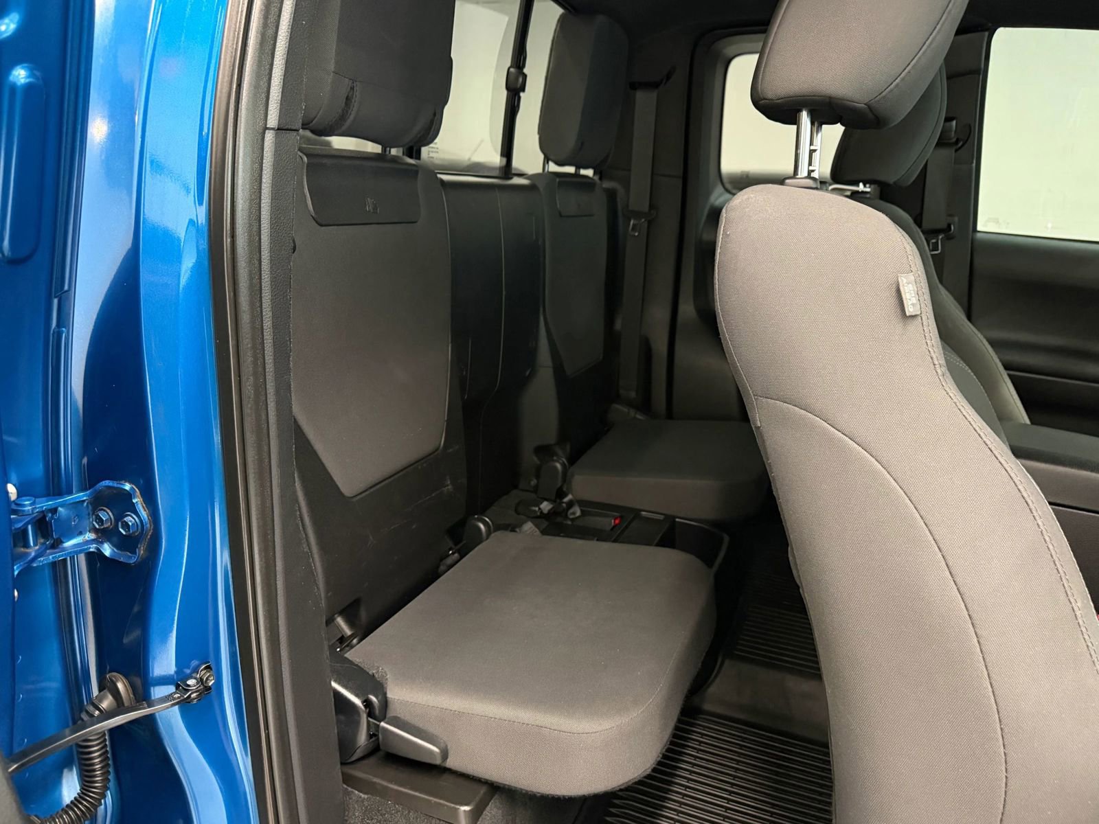 Used 2016 Toyota Tacoma TRD Off-Road w/ Towing Package image 21