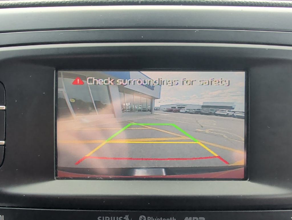 Used 2016 Kia Soul + FWD image 14