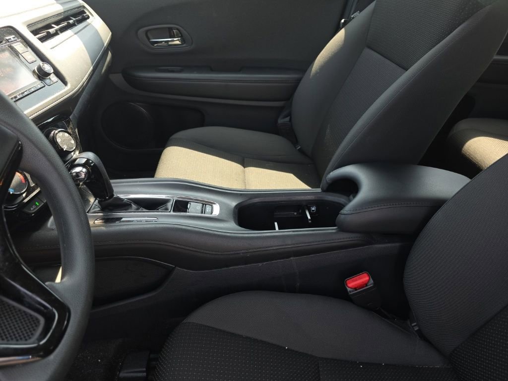 Used 2021 Honda HR-V LX image 21