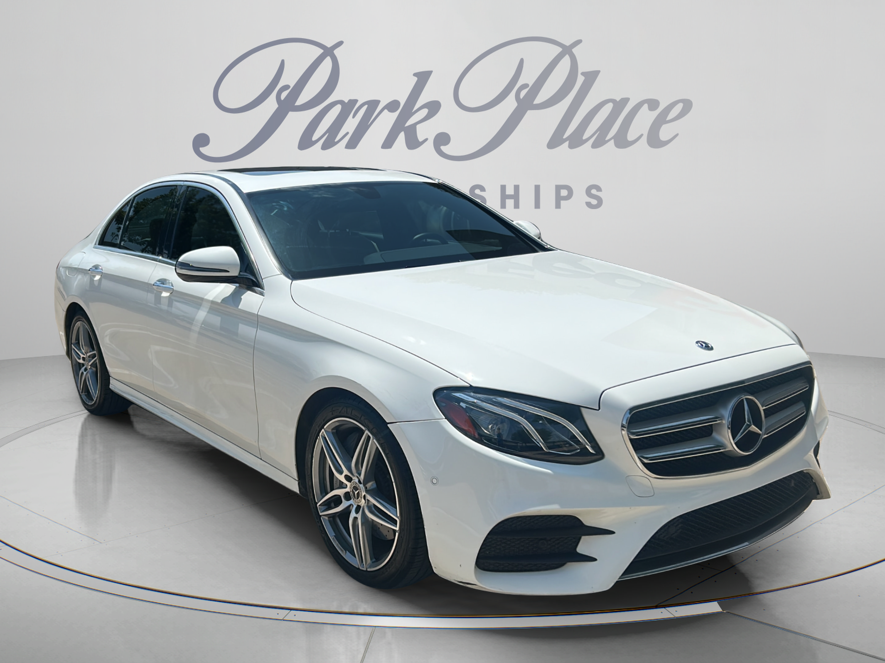 Used 2018 Mercedes-Benz E 300 image 7