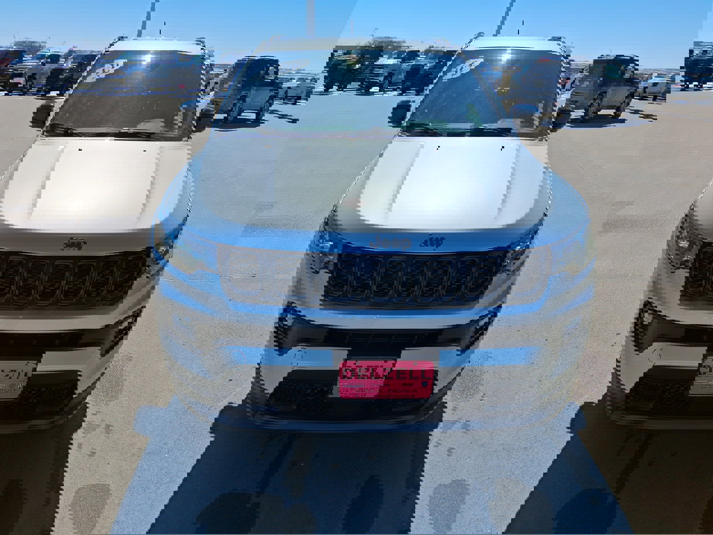 New 2026 Jeep Compass Latitude image 8