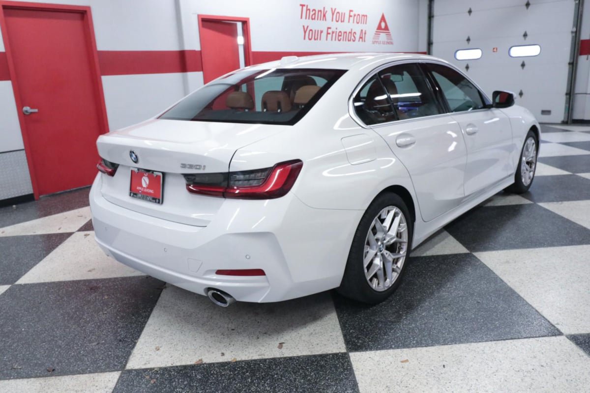 Used 2026 BMW 330i Sedan RWD image 7